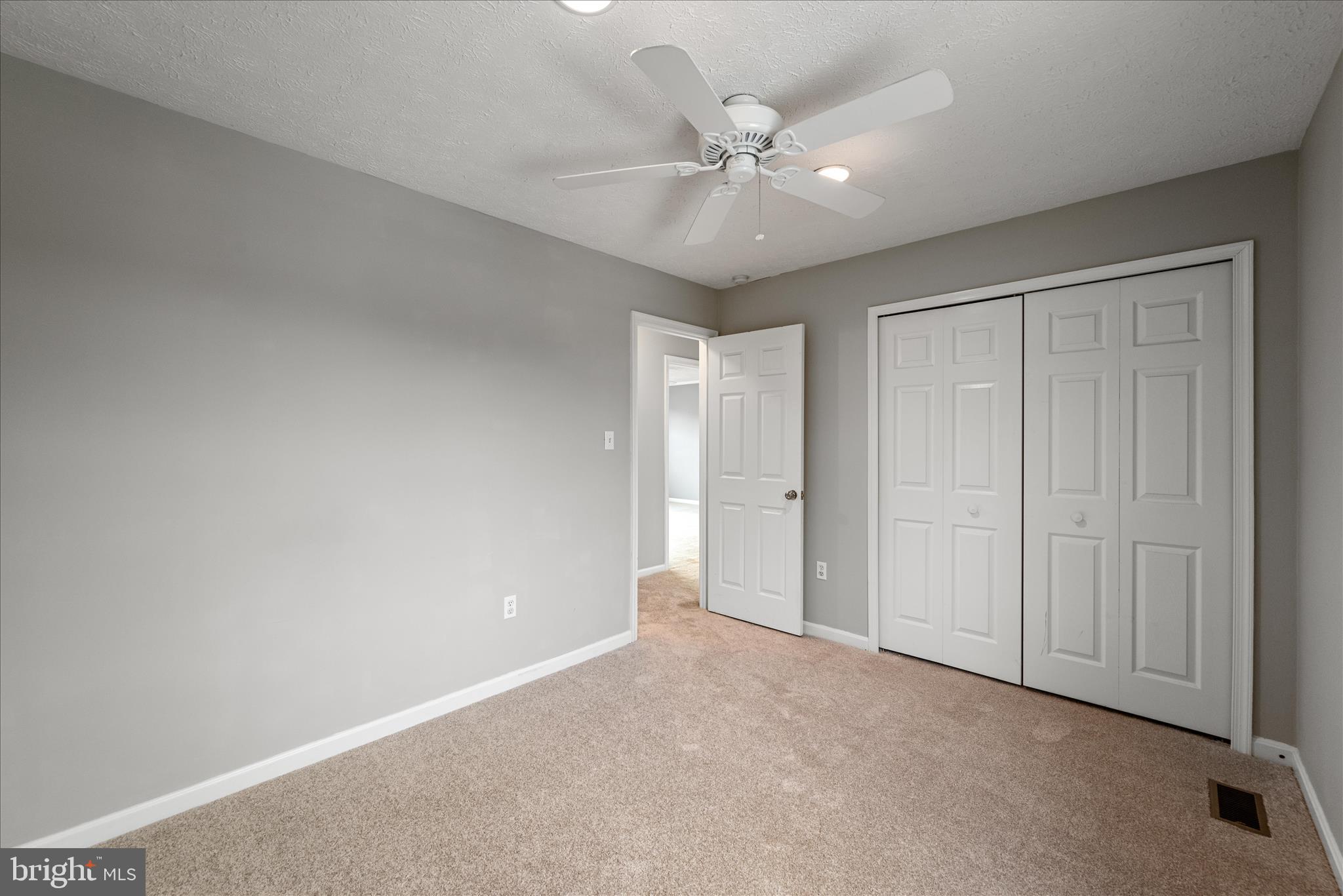 APPLE RIDGE - Residential