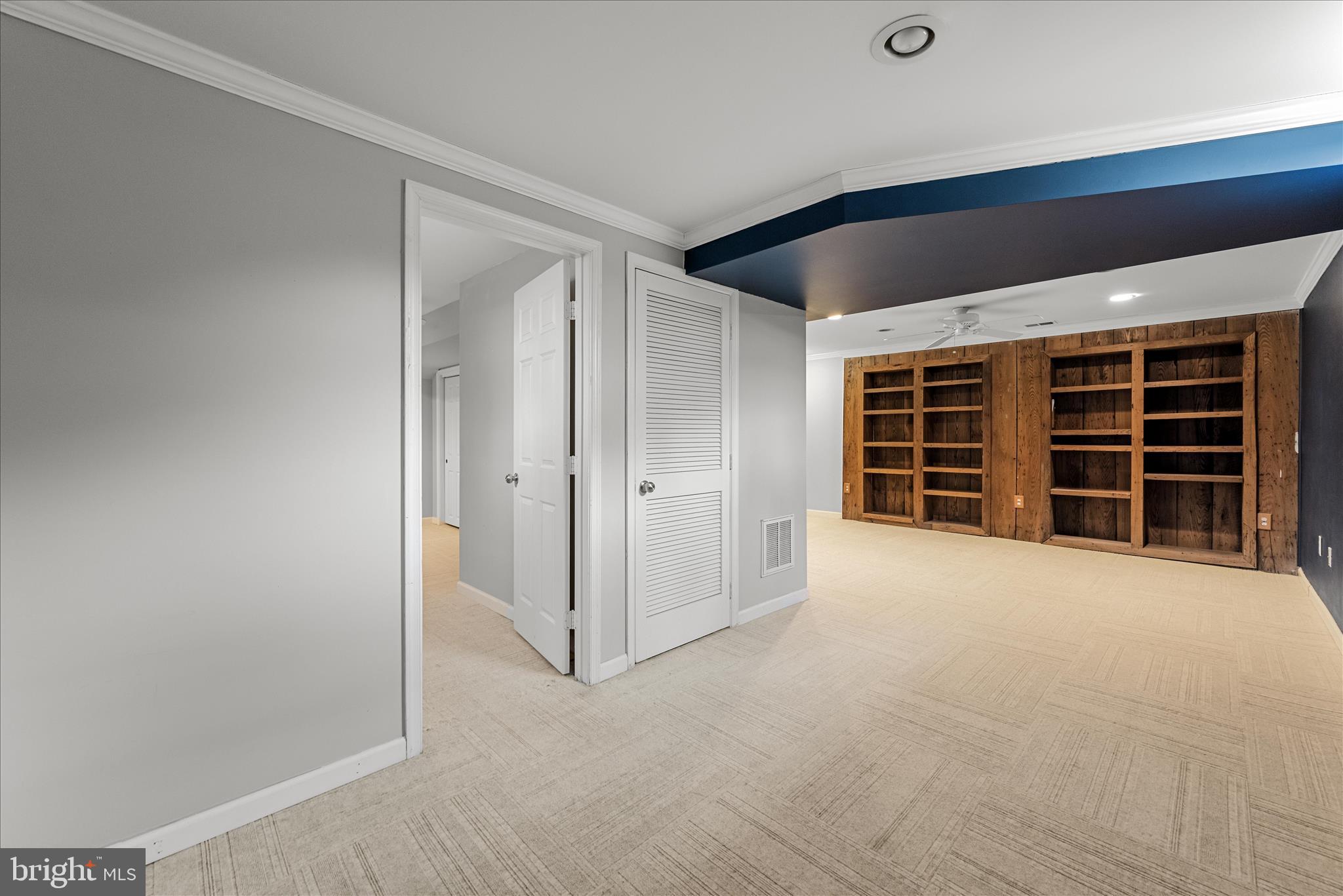 APPLE RIDGE - Residential