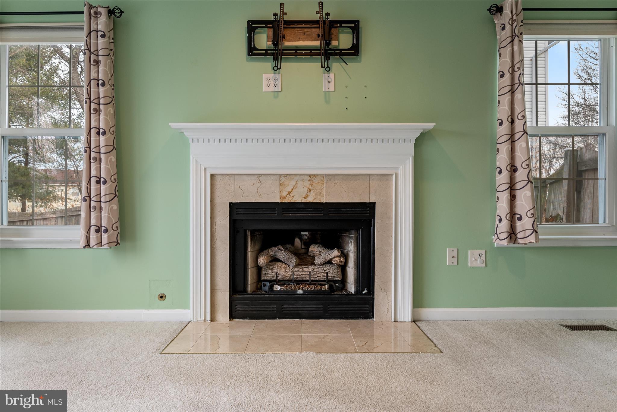 APPLE RIDGE - Residential