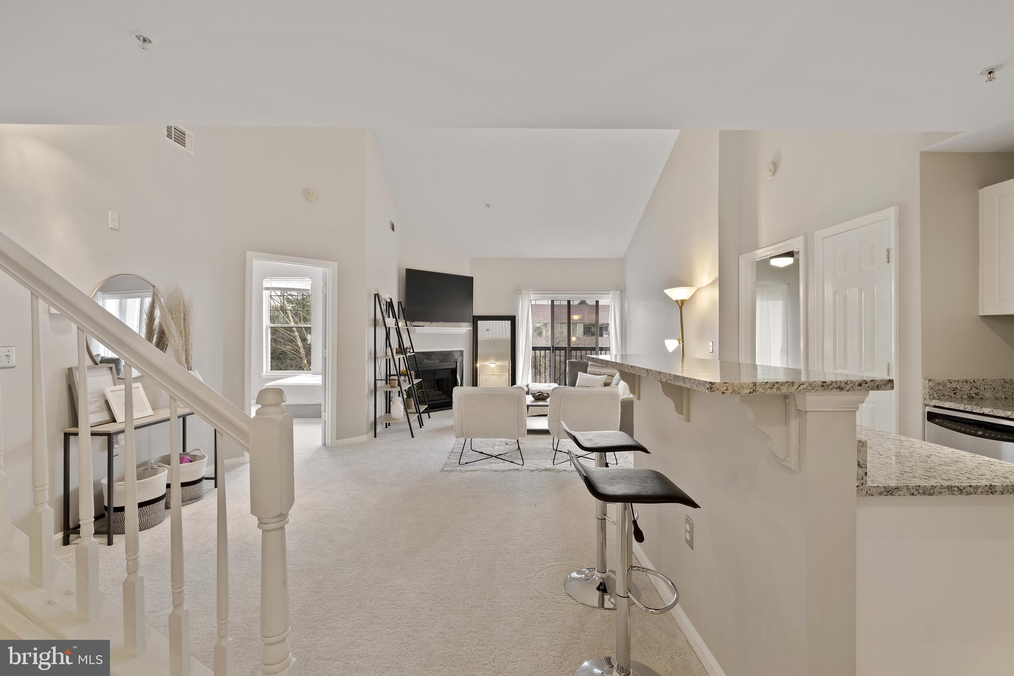 FAIRFAX RIDGE CONDOS - Residential Lease