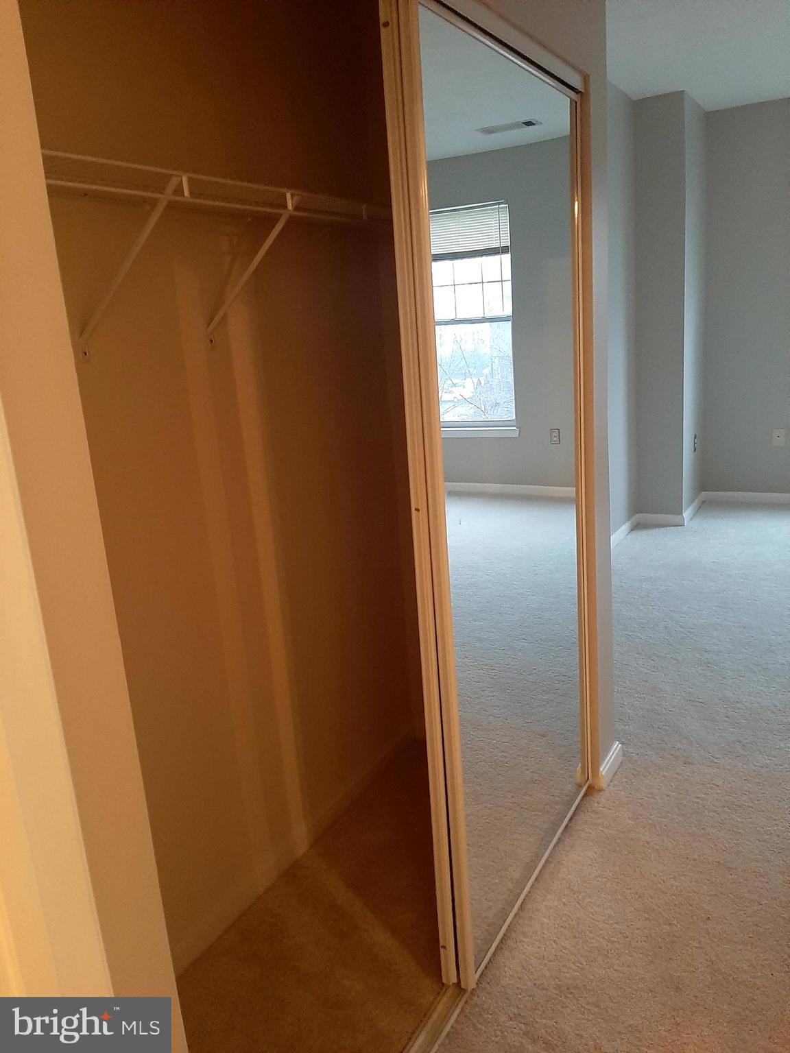 FAIRFAX RIDGE CONDOS - Residential Lease