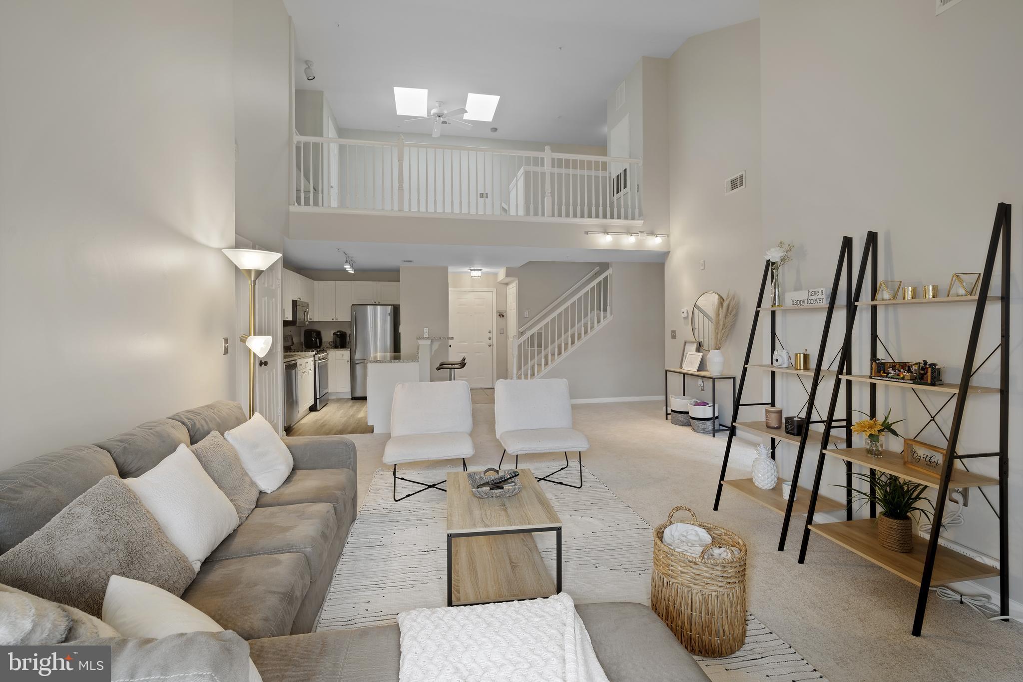 FAIRFAX RIDGE CONDOS - Residential Lease