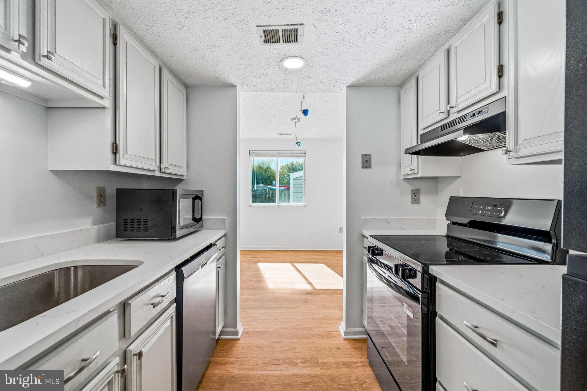 6745 BRACE COURT