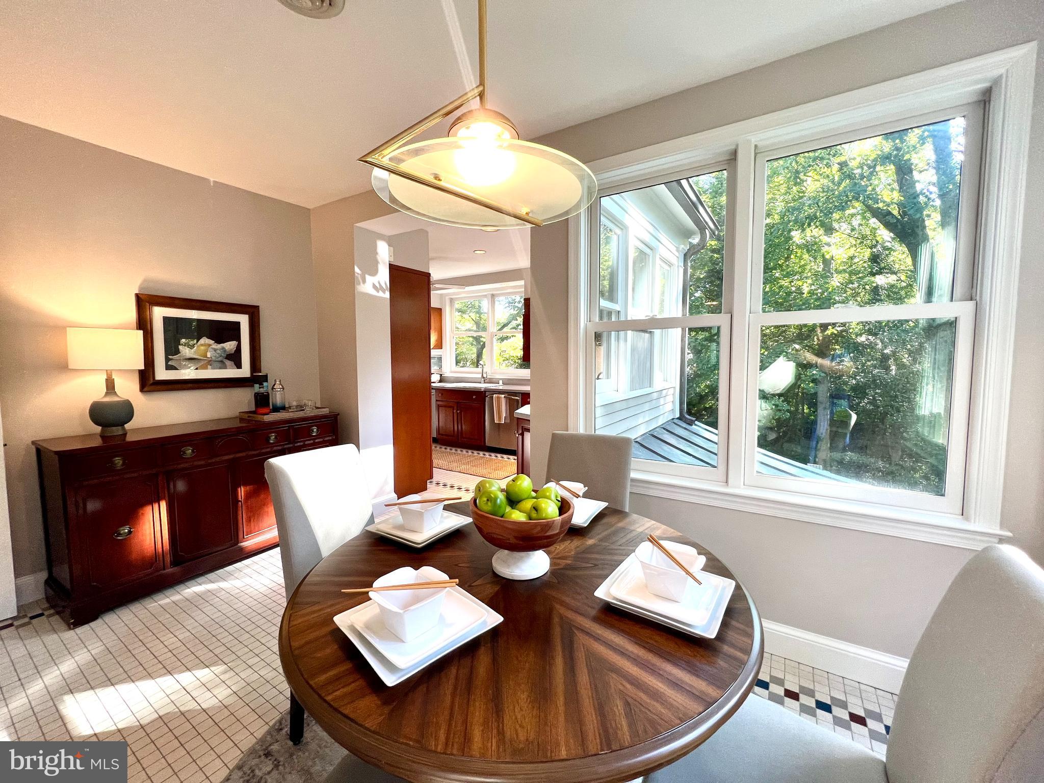 WOODSIDE PARK - Residential