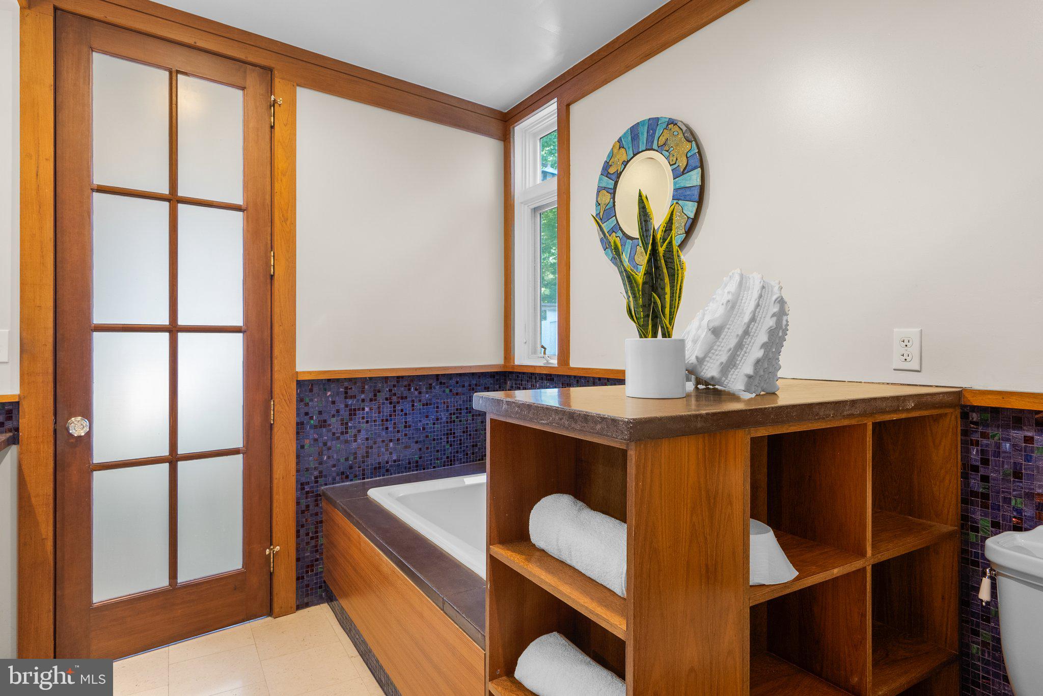 WOODSIDE PARK - Residential