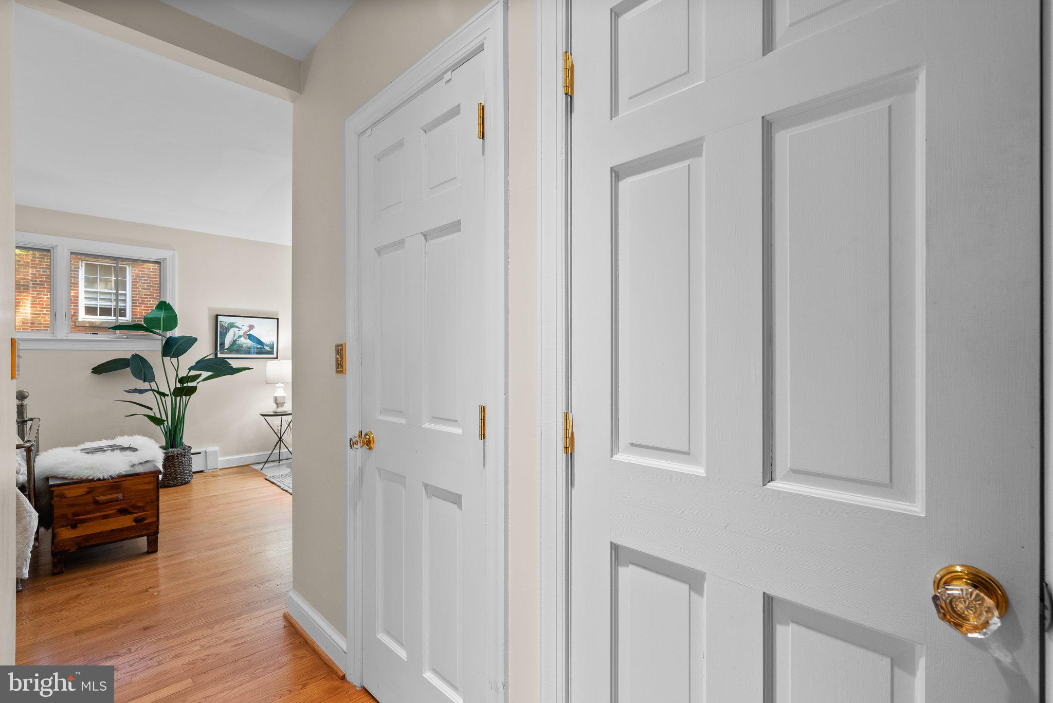 WOODSIDE PARK - Residential