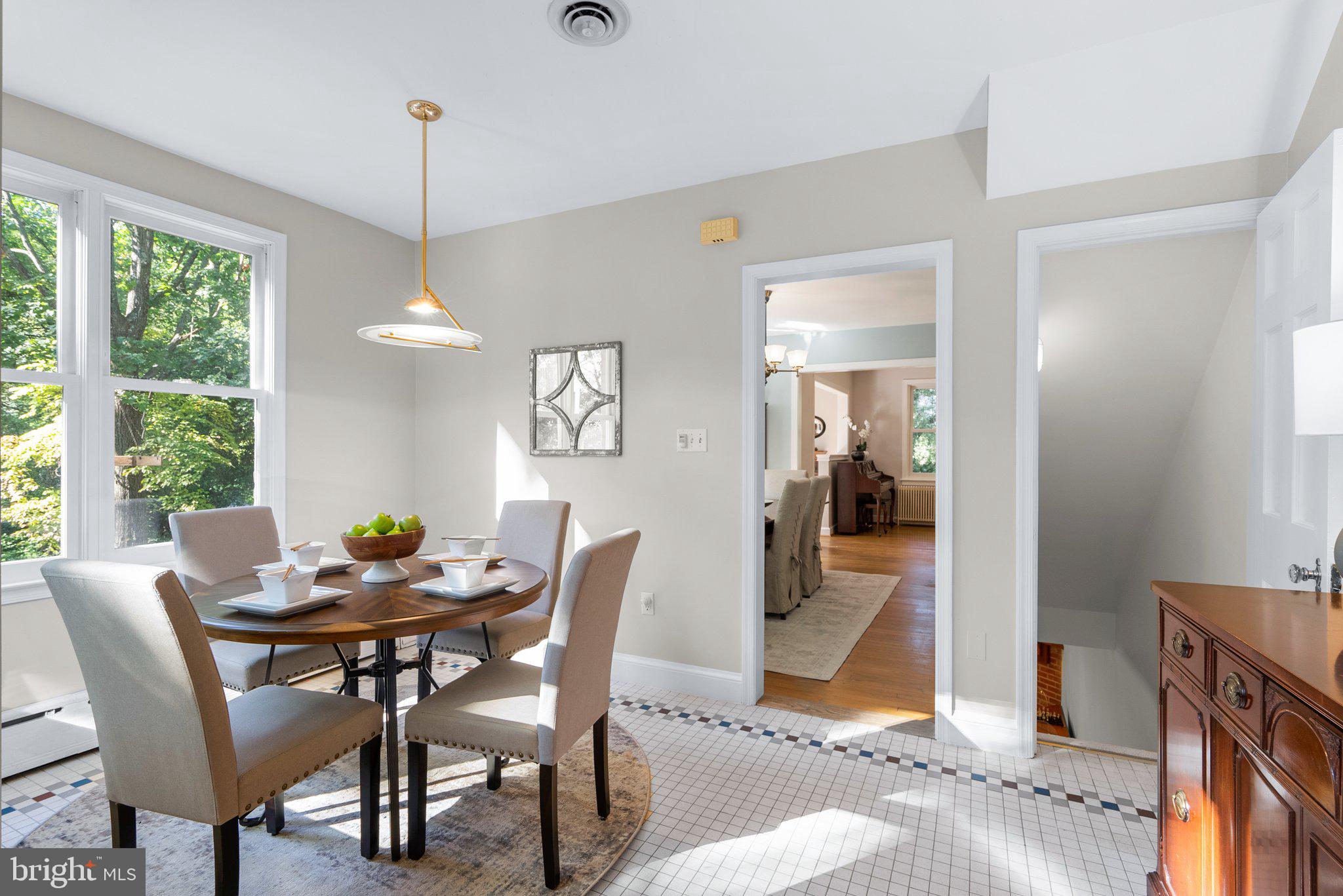 WOODSIDE PARK - Residential