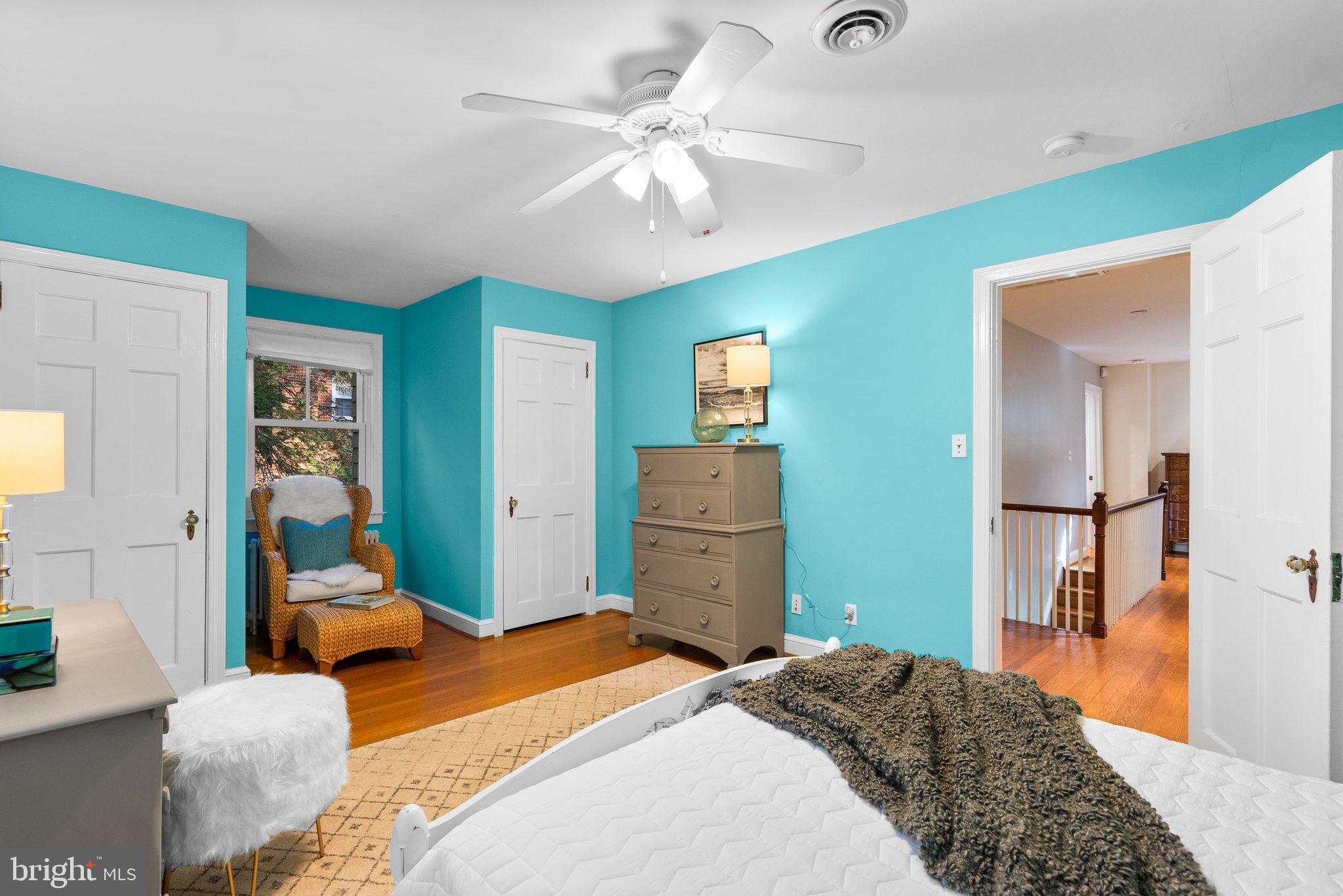 WOODSIDE PARK - Residential