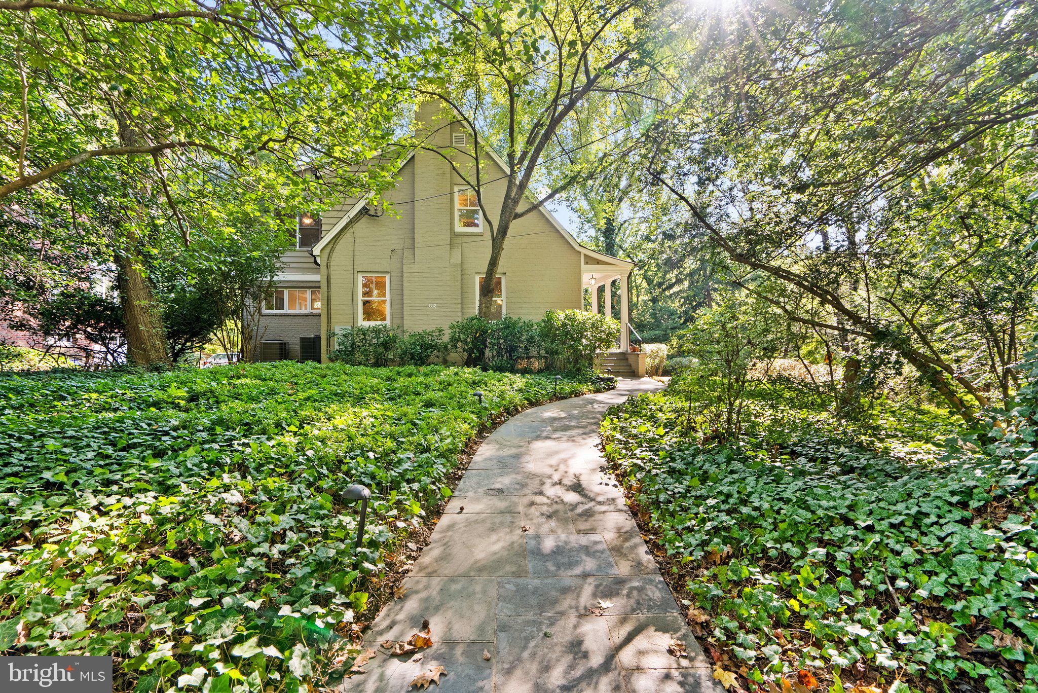 WOODSIDE PARK - Residential