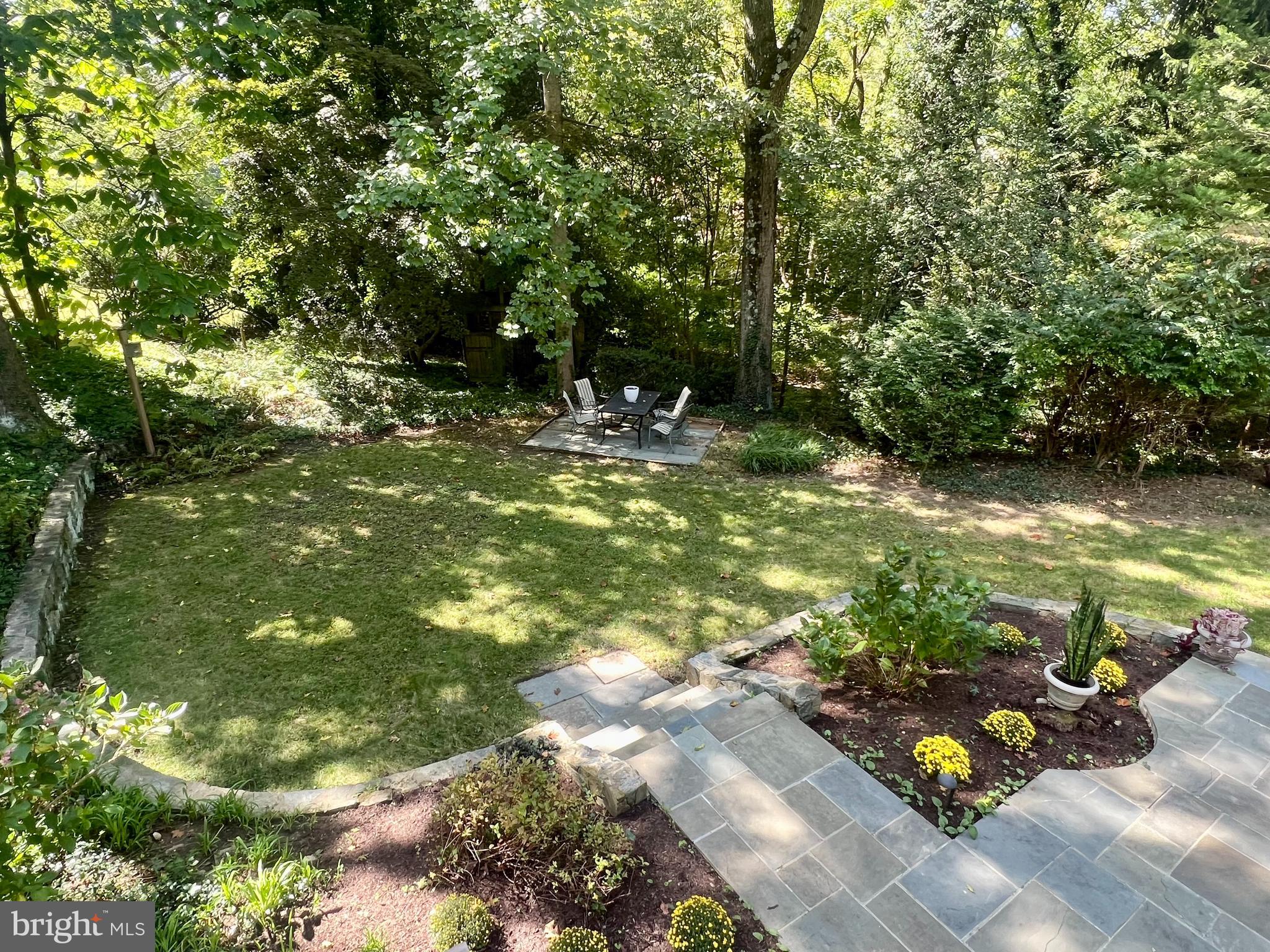 WOODSIDE PARK - Residential