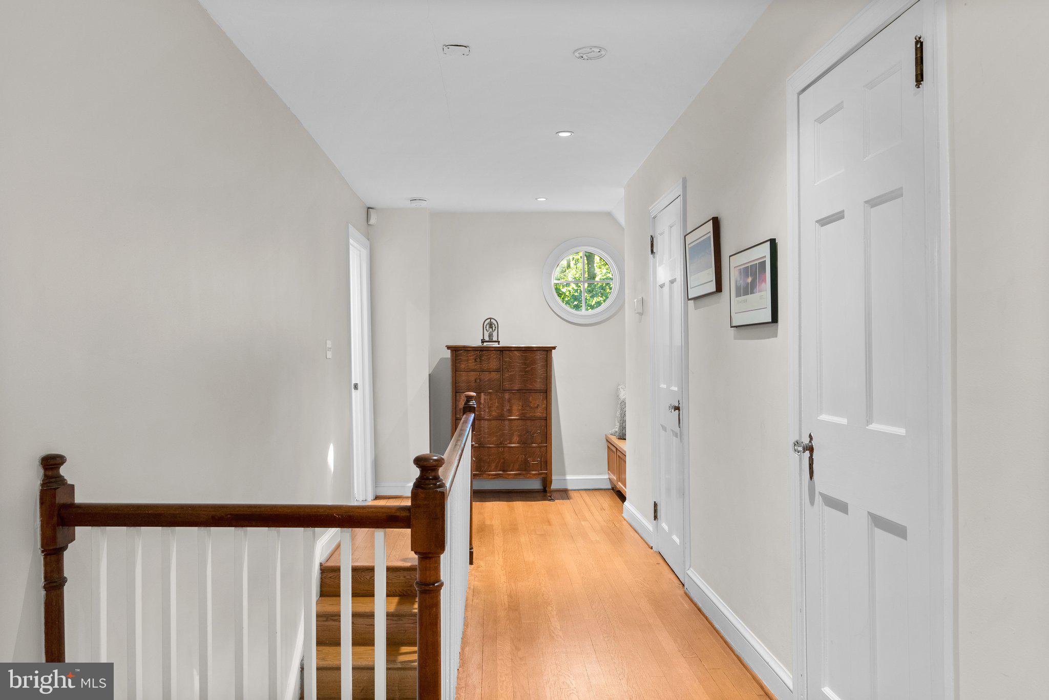 WOODSIDE PARK - Residential