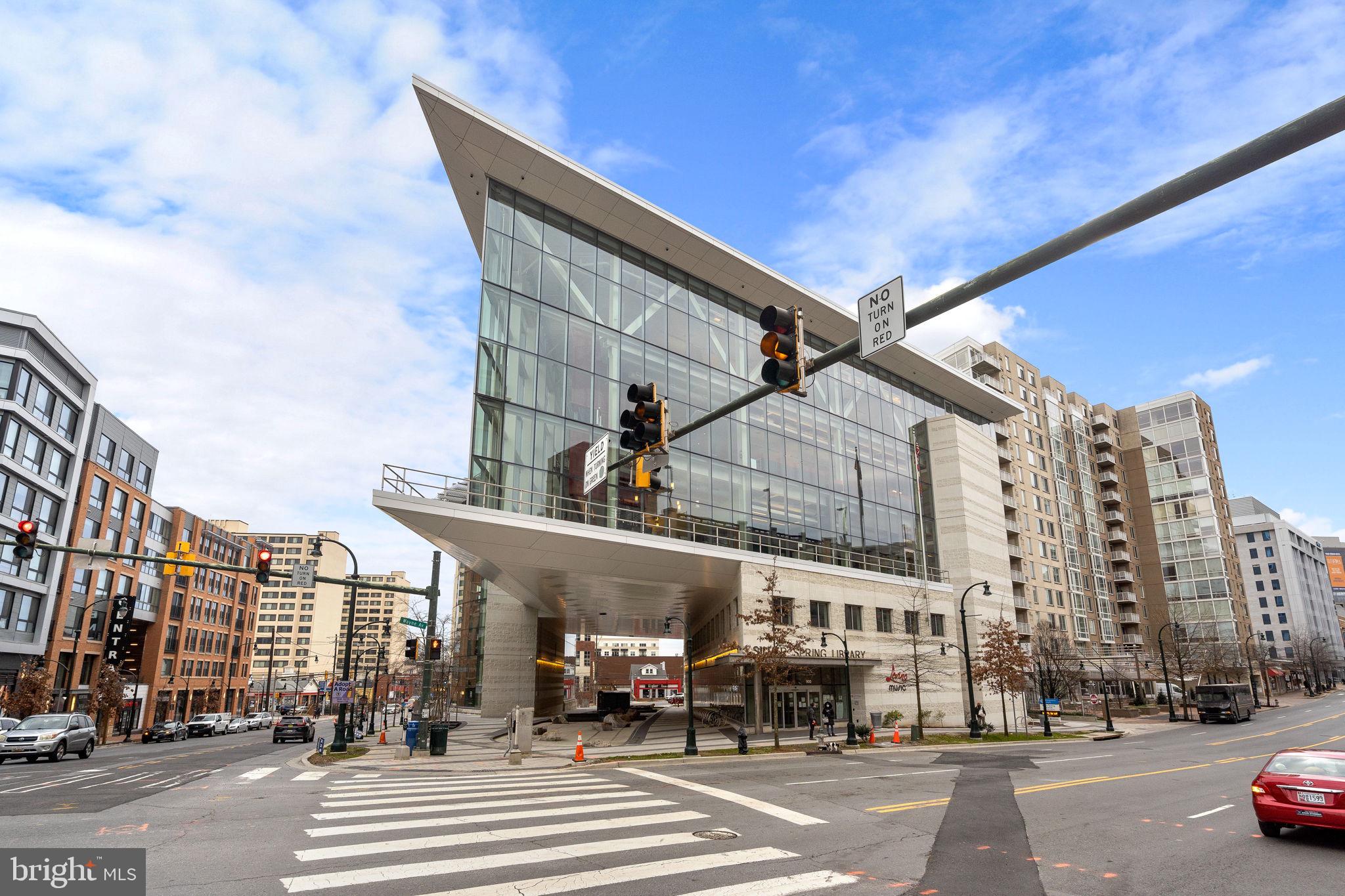 WOODSIDE PARK - Residential