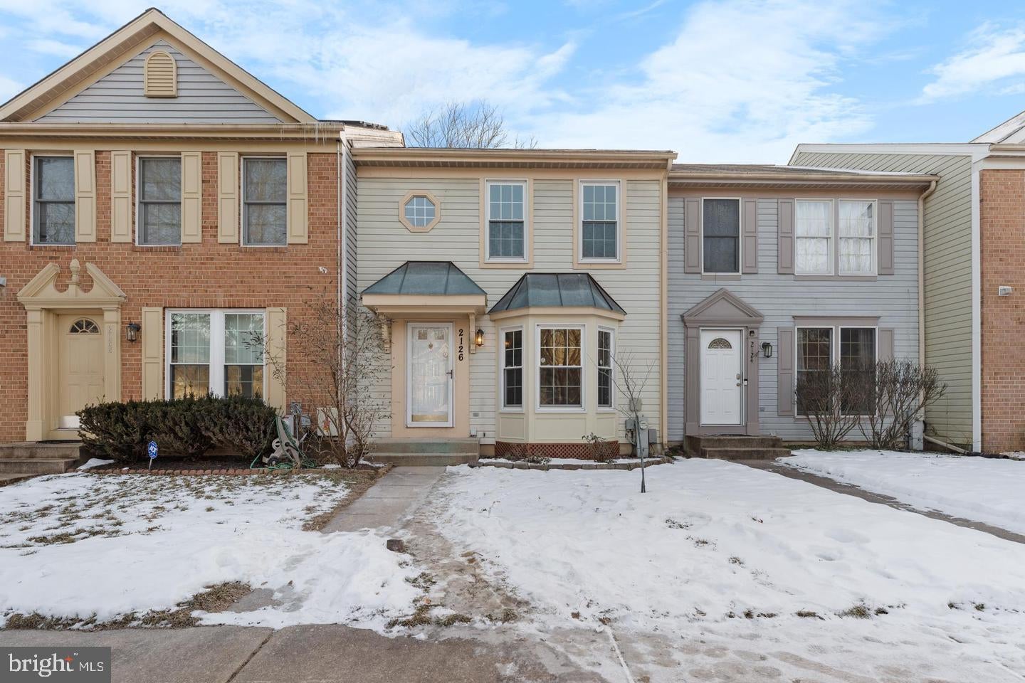2126 COMMISSARY CIRCLE