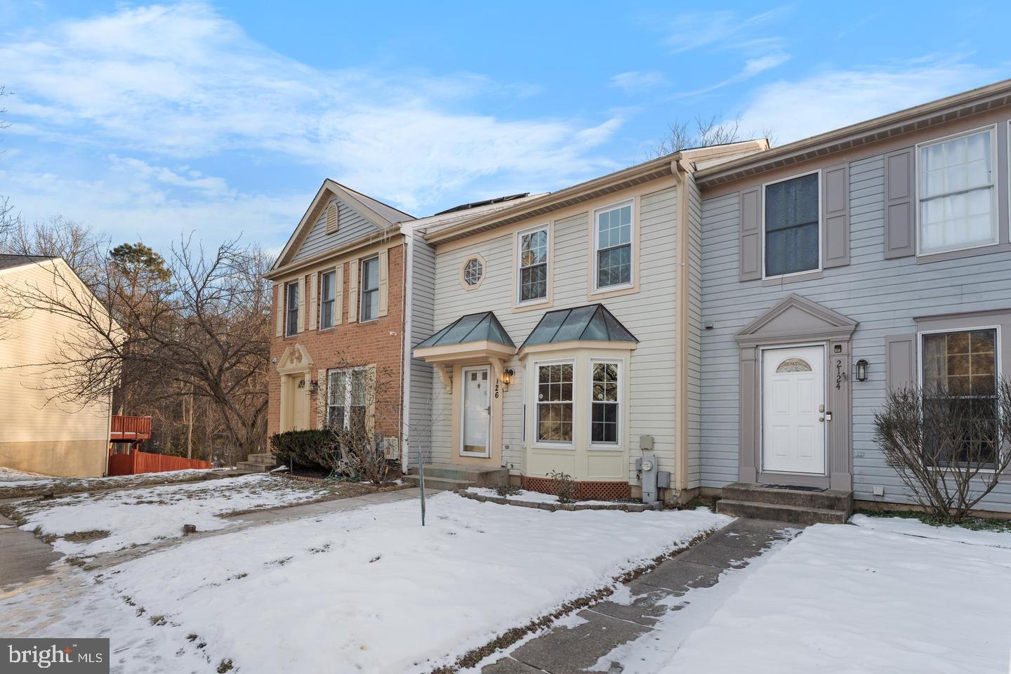 2126 COMMISSARY CIRCLE