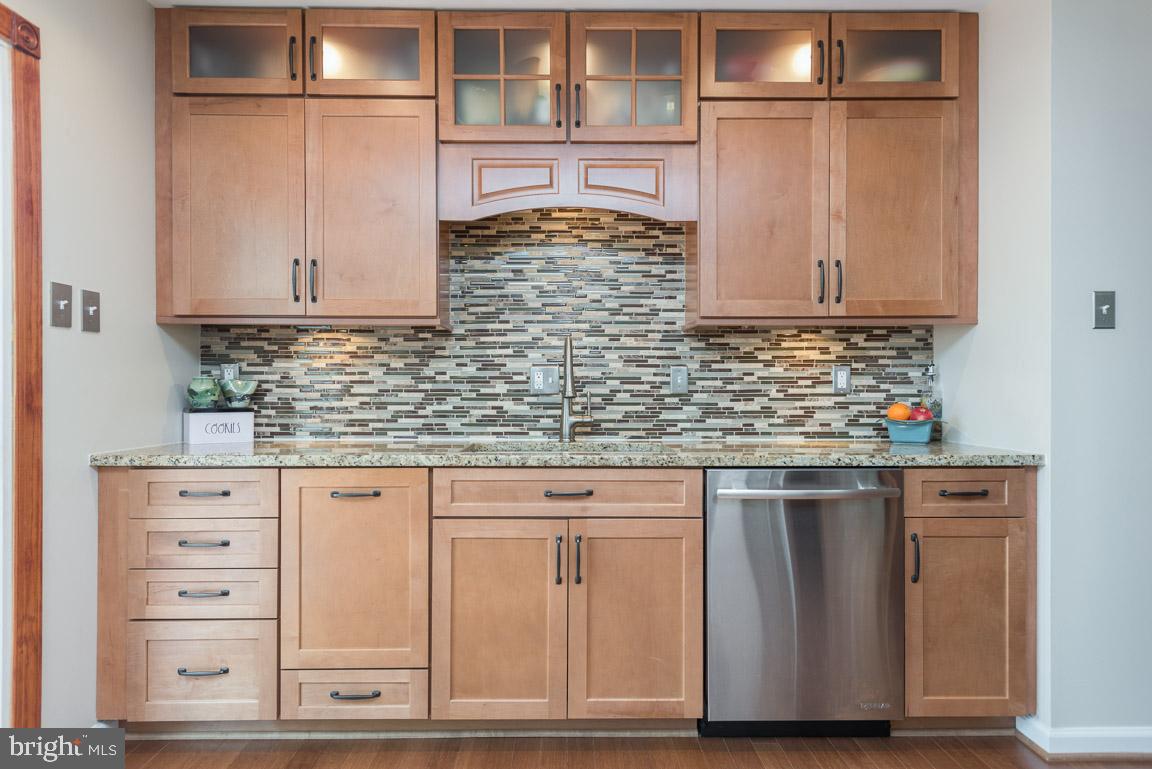 LAKEWOOD HILLS - Residential