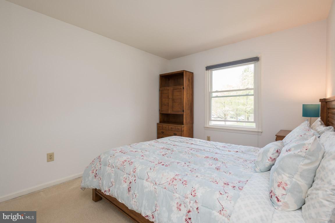 LAKEWOOD HILLS - Residential