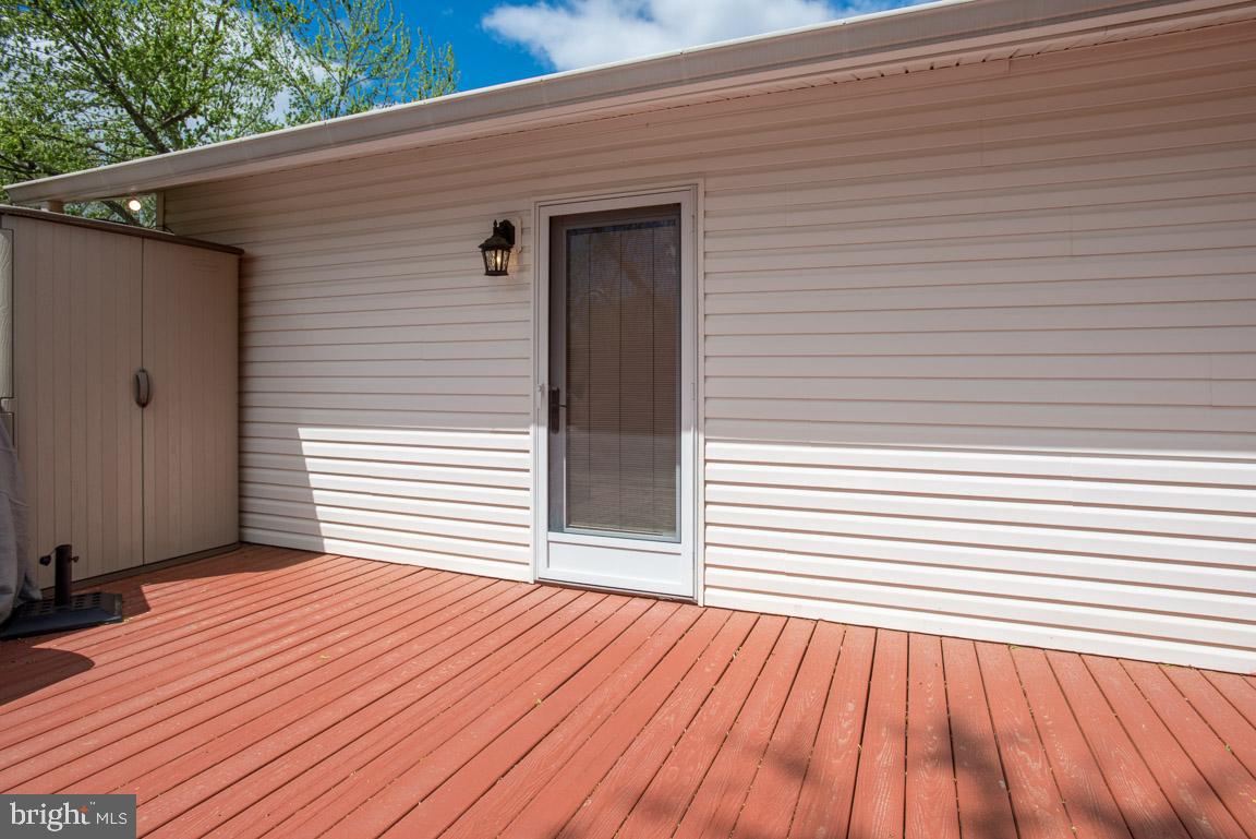 LAKEWOOD HILLS - Residential