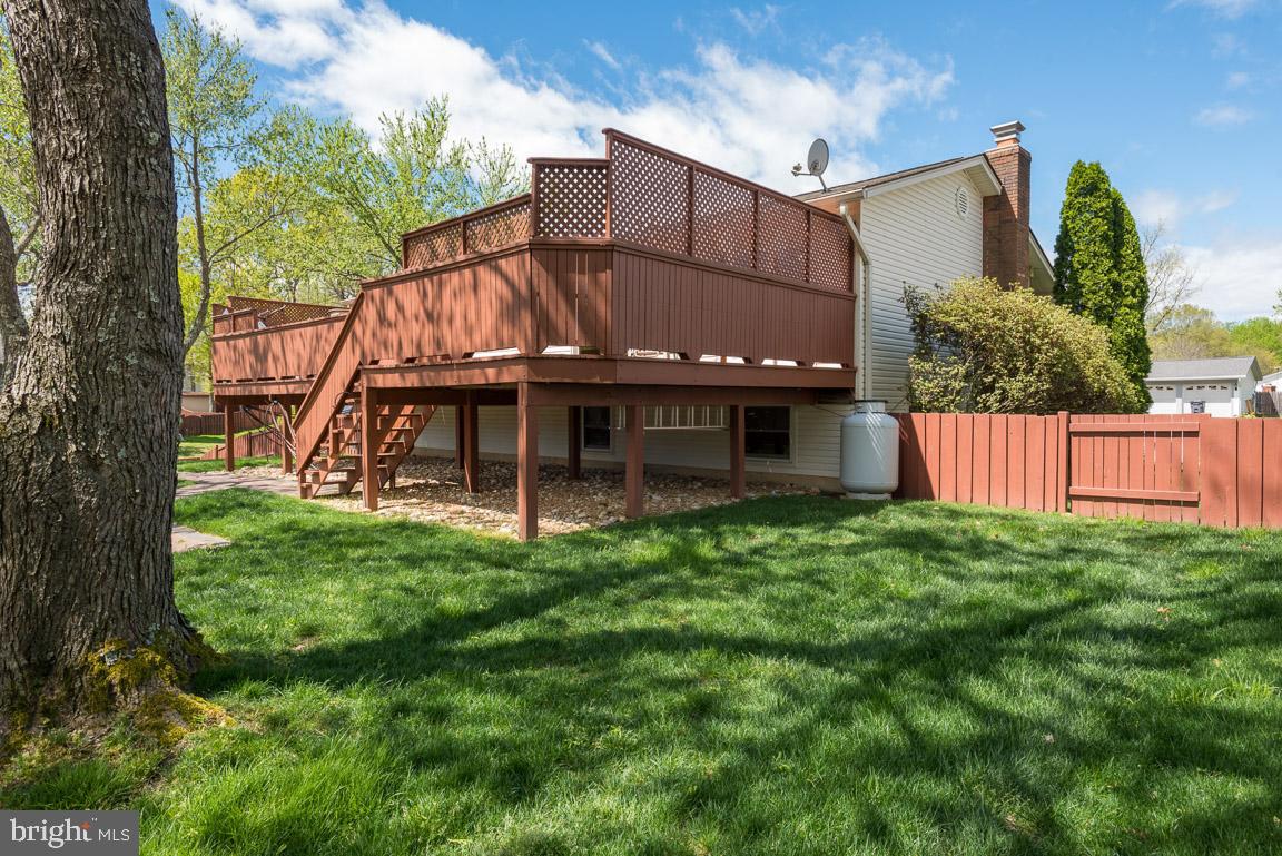 LAKEWOOD HILLS - Residential