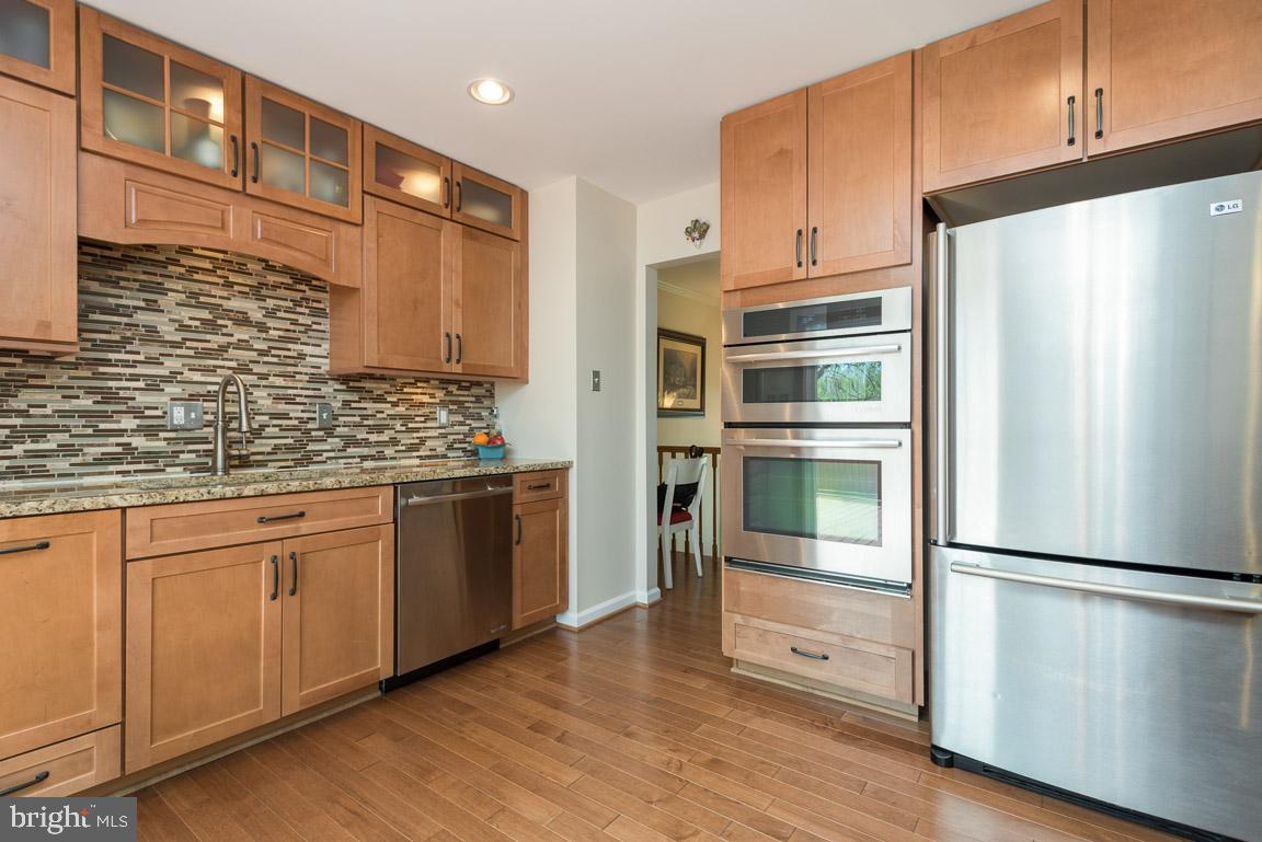 LAKEWOOD HILLS - Residential