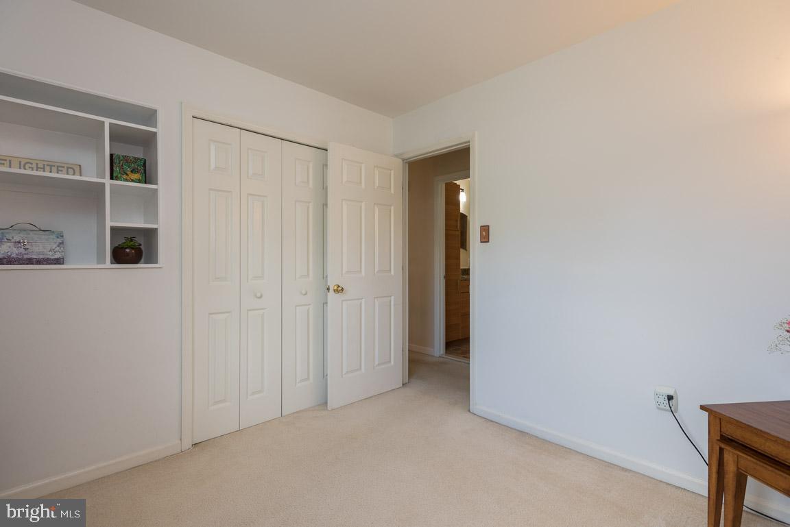 LAKEWOOD HILLS - Residential