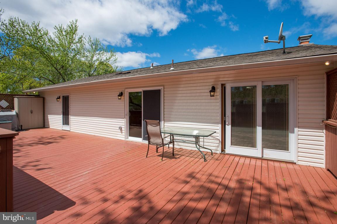 LAKEWOOD HILLS - Residential