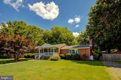 129 MARTIN STREET BOWLING GREEN VA 22427