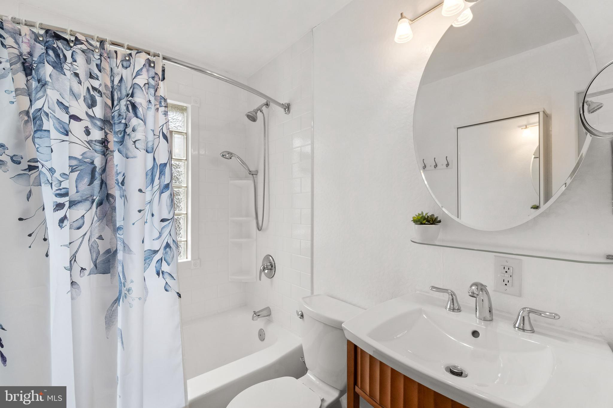 OVERBROOK - Residential