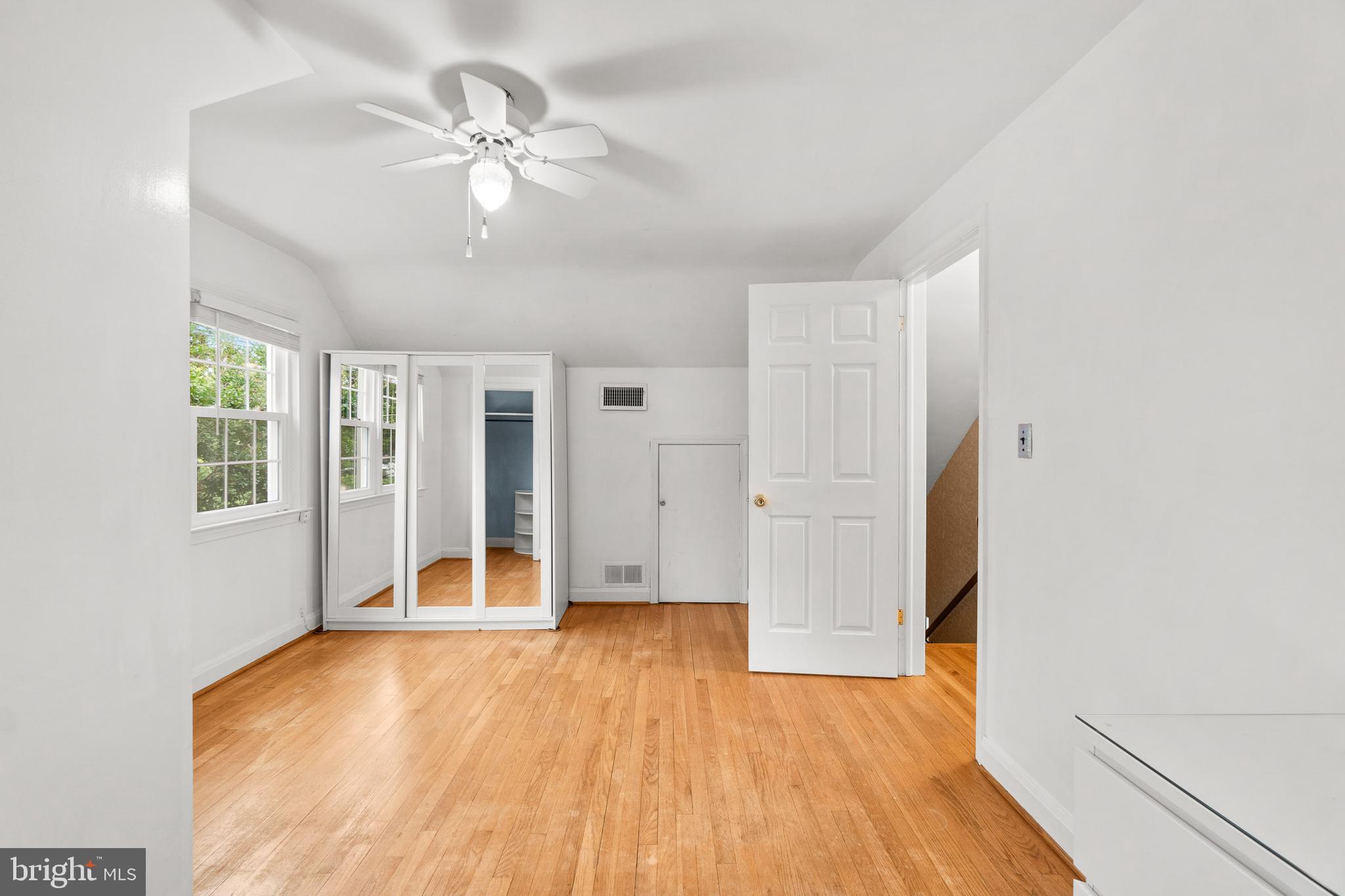 OVERBROOK - Residential