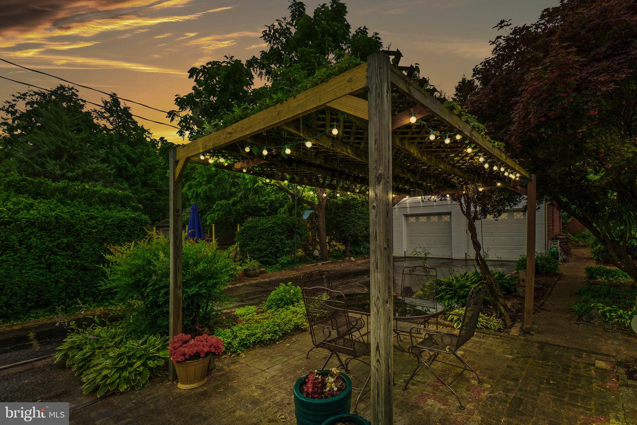 OVERBROOK - Residential