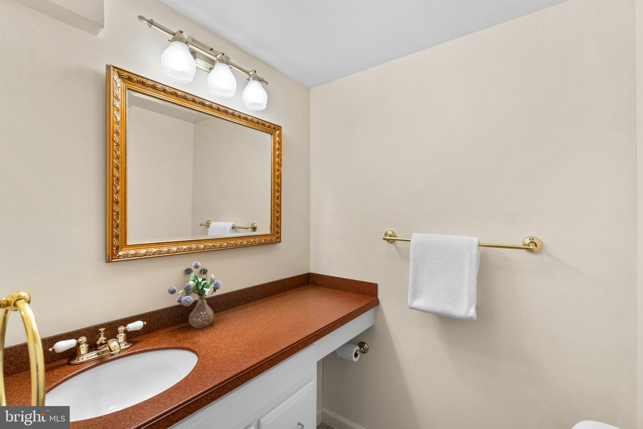 OVERBROOK - Residential