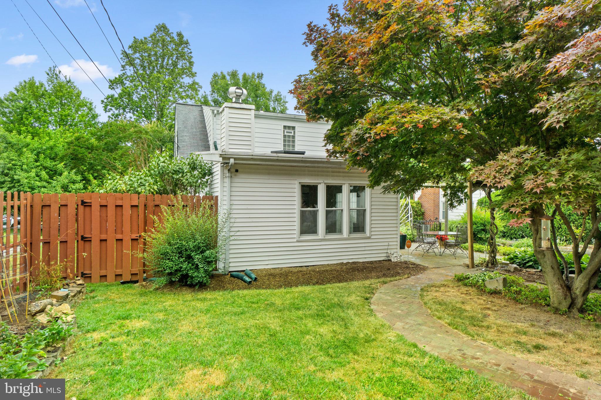 OVERBROOK - Residential