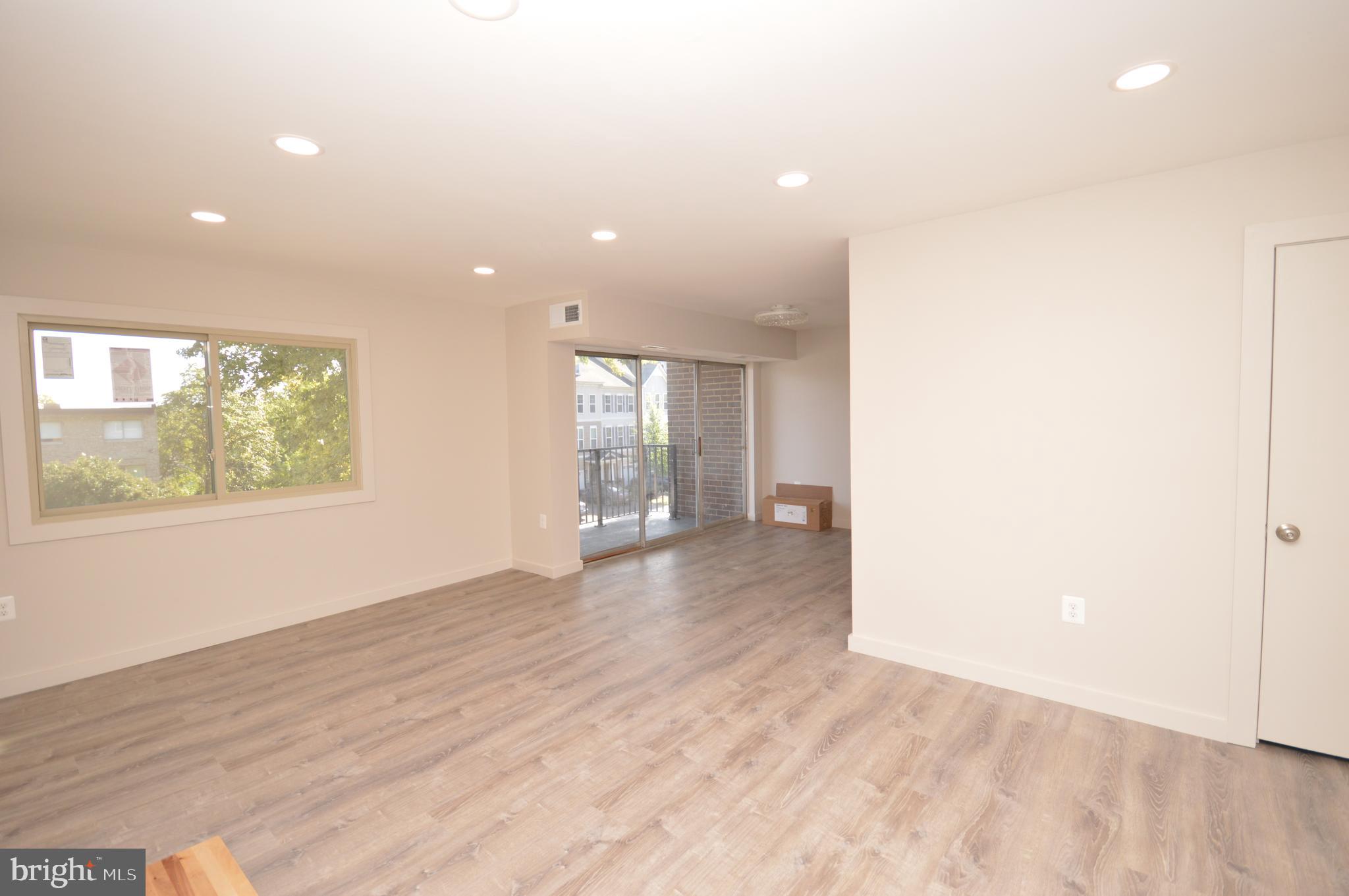 OCCOQUAN RIDGE - Residential Lease