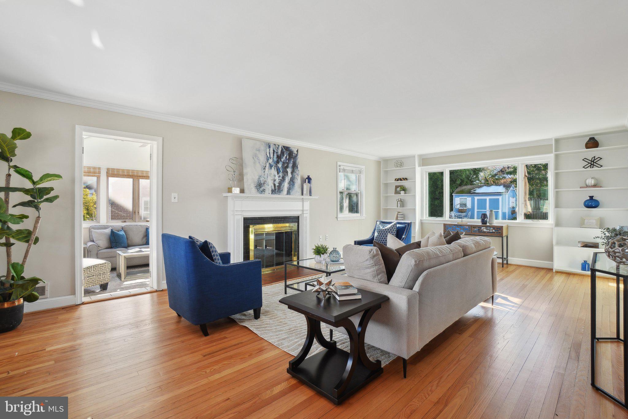 AURORA HILLS - Residential