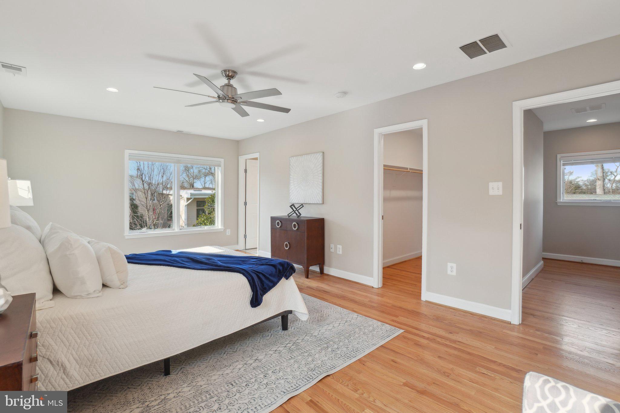 AURORA HILLS - Residential