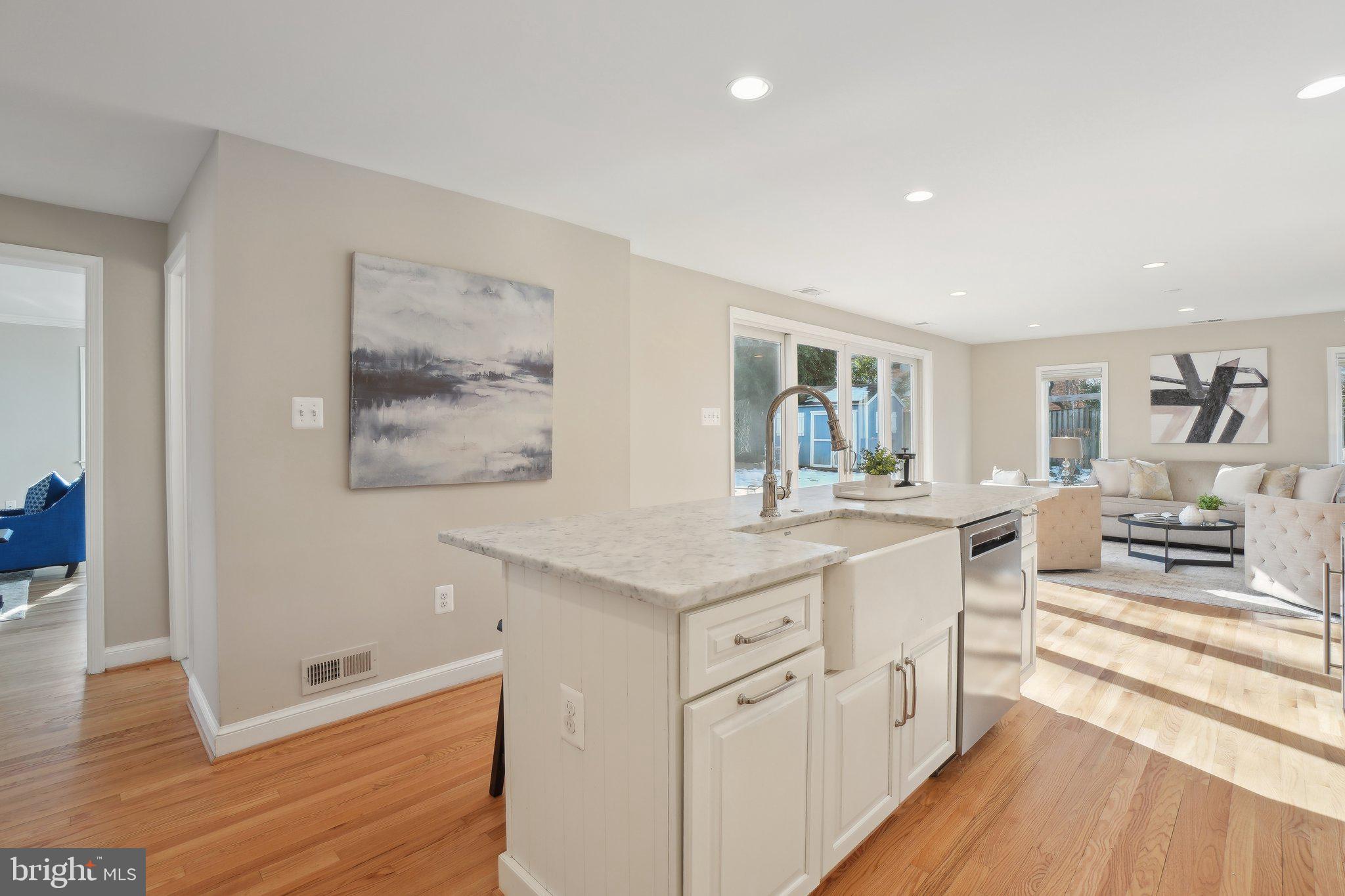 AURORA HILLS - Residential