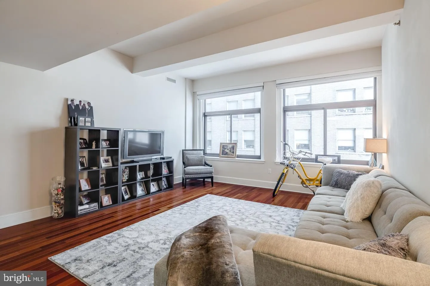 Philadelphia, Pennsylvania 19102, United States, 1 Bedroom Bedrooms, ,1 BathroomBathrooms,Residential,Active,1505