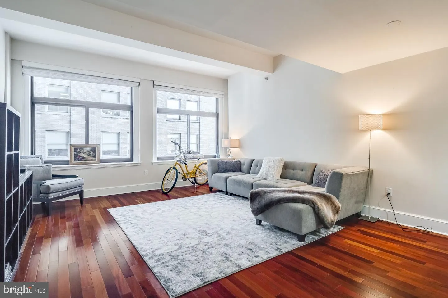 Philadelphia, Pennsylvania 19102, United States, 1 Bedroom Bedrooms, ,1 BathroomBathrooms,Residential,Active,1505