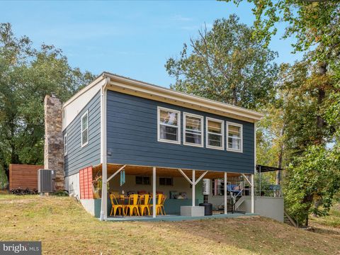 Photo of 9987 Capon River Road, YELLOW SPRING, WV 26865 (MLS # WVHS2006762) Photo of 9987 Capon River Road, YELLOW SPRING, WV 26865 (MLS # WVHS2006762)