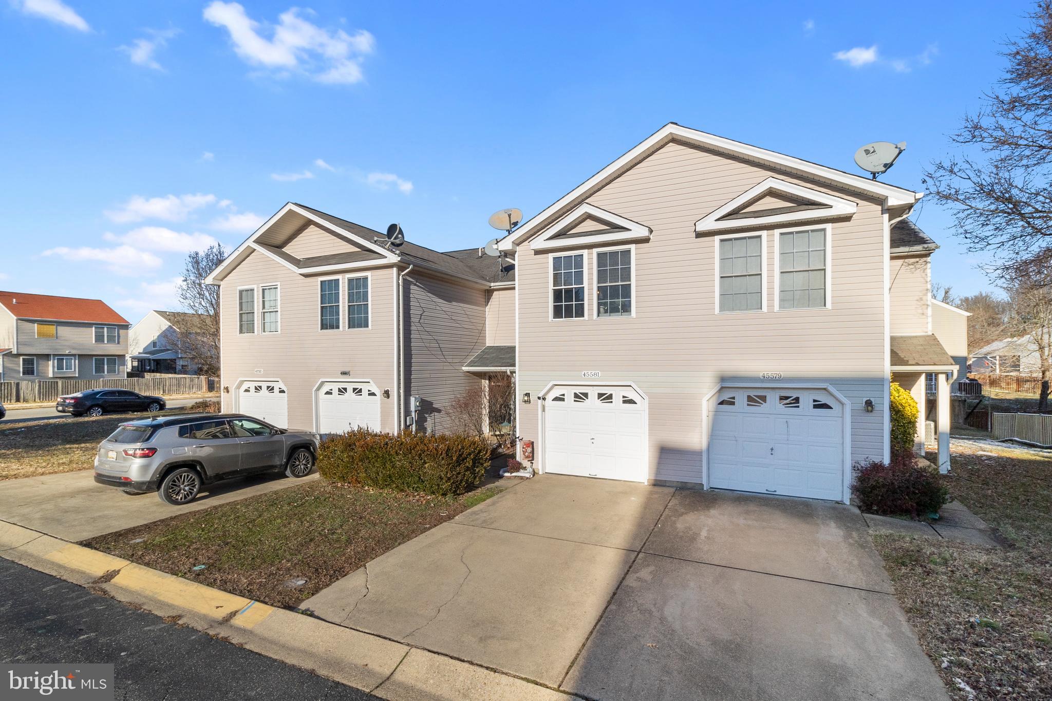 HICKORY HILLS - Residential