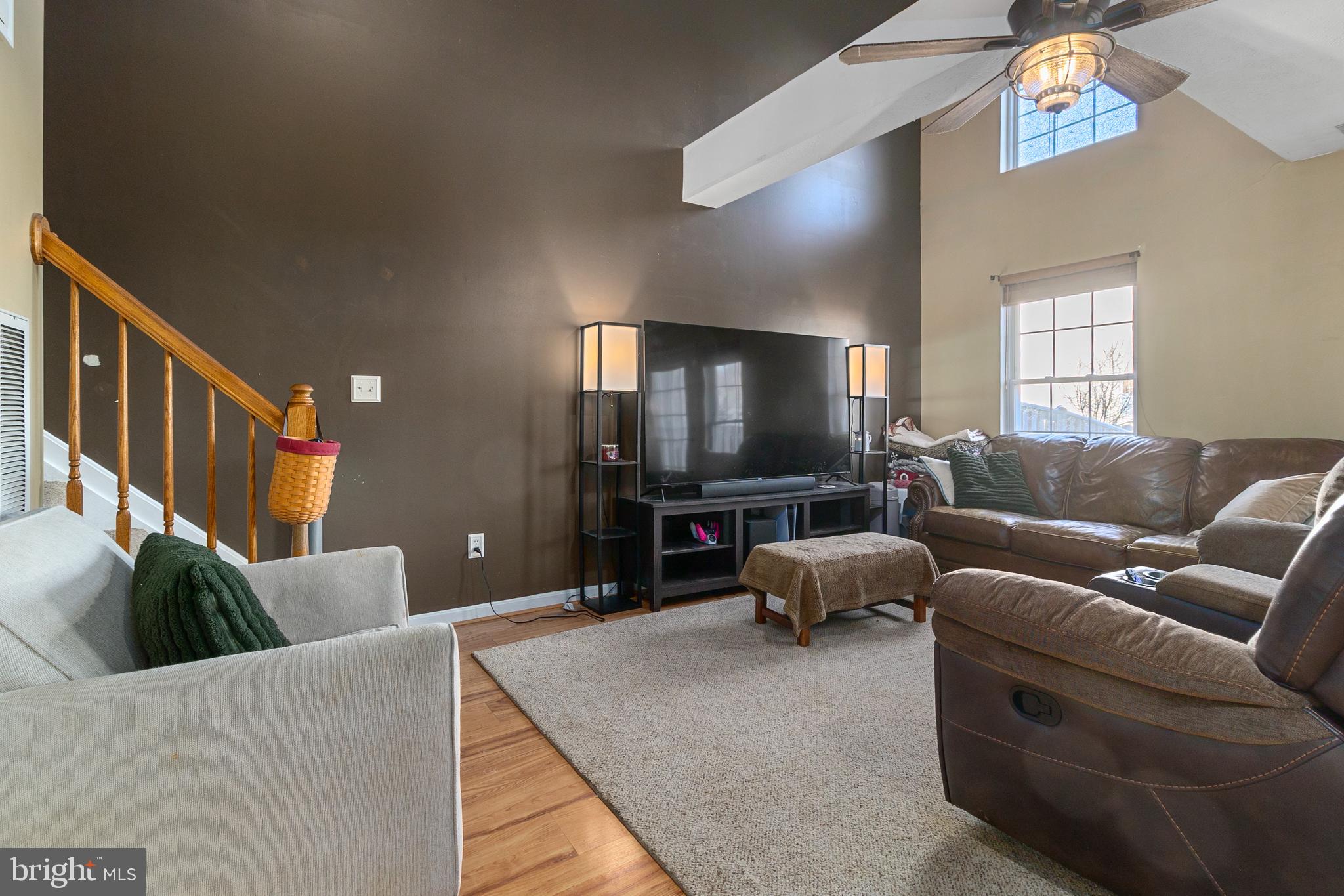 HICKORY HILLS - Residential