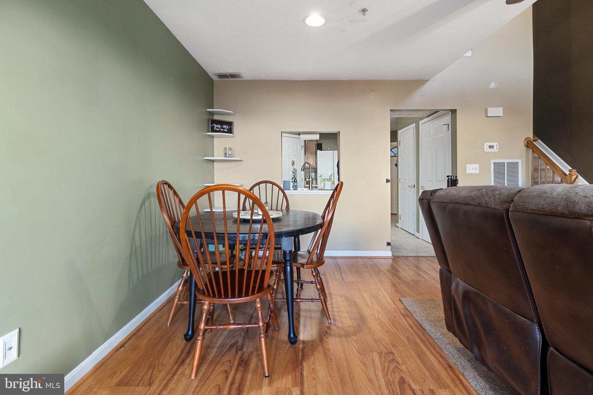 HICKORY HILLS - Residential