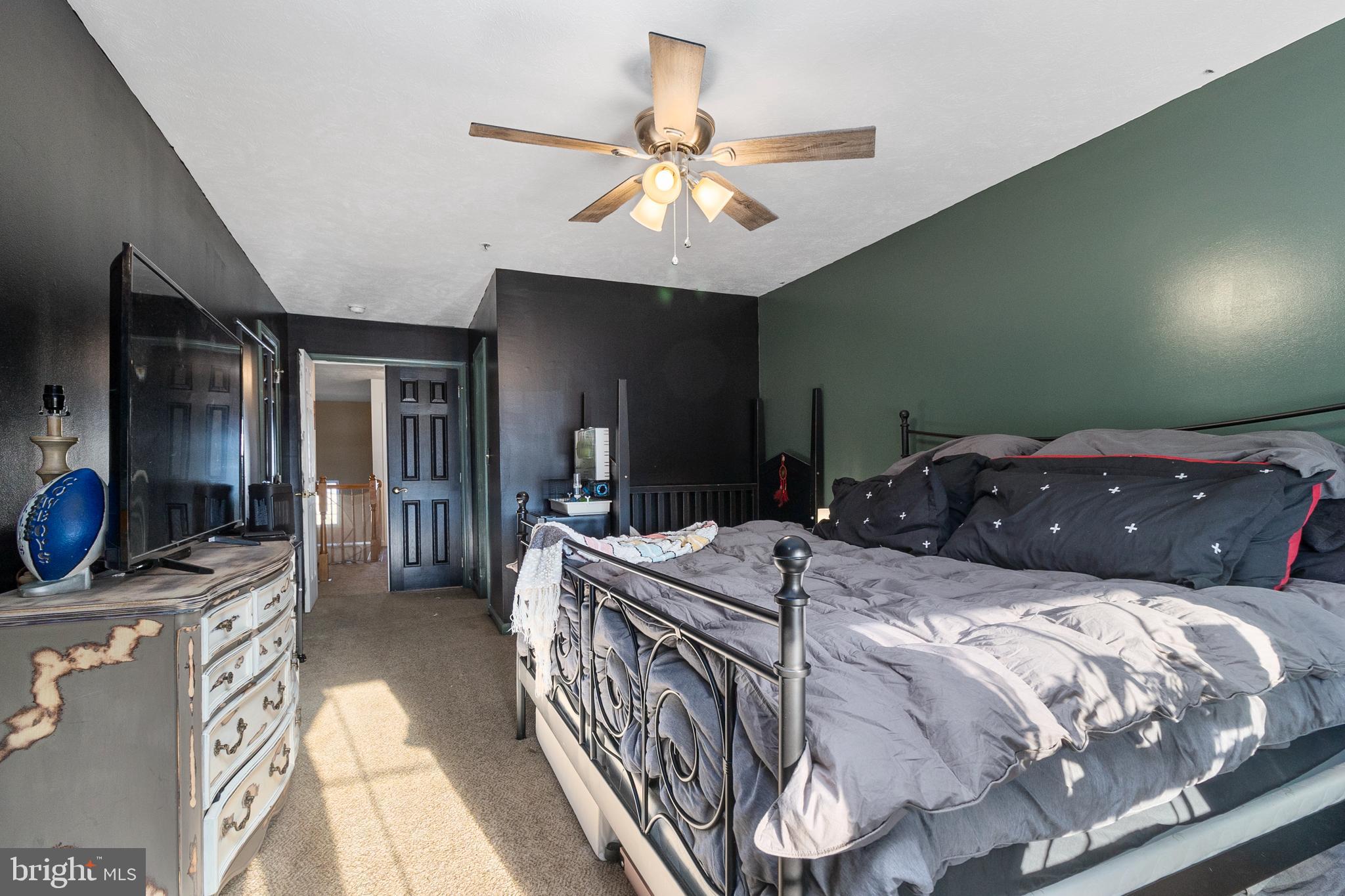 HICKORY HILLS - Residential