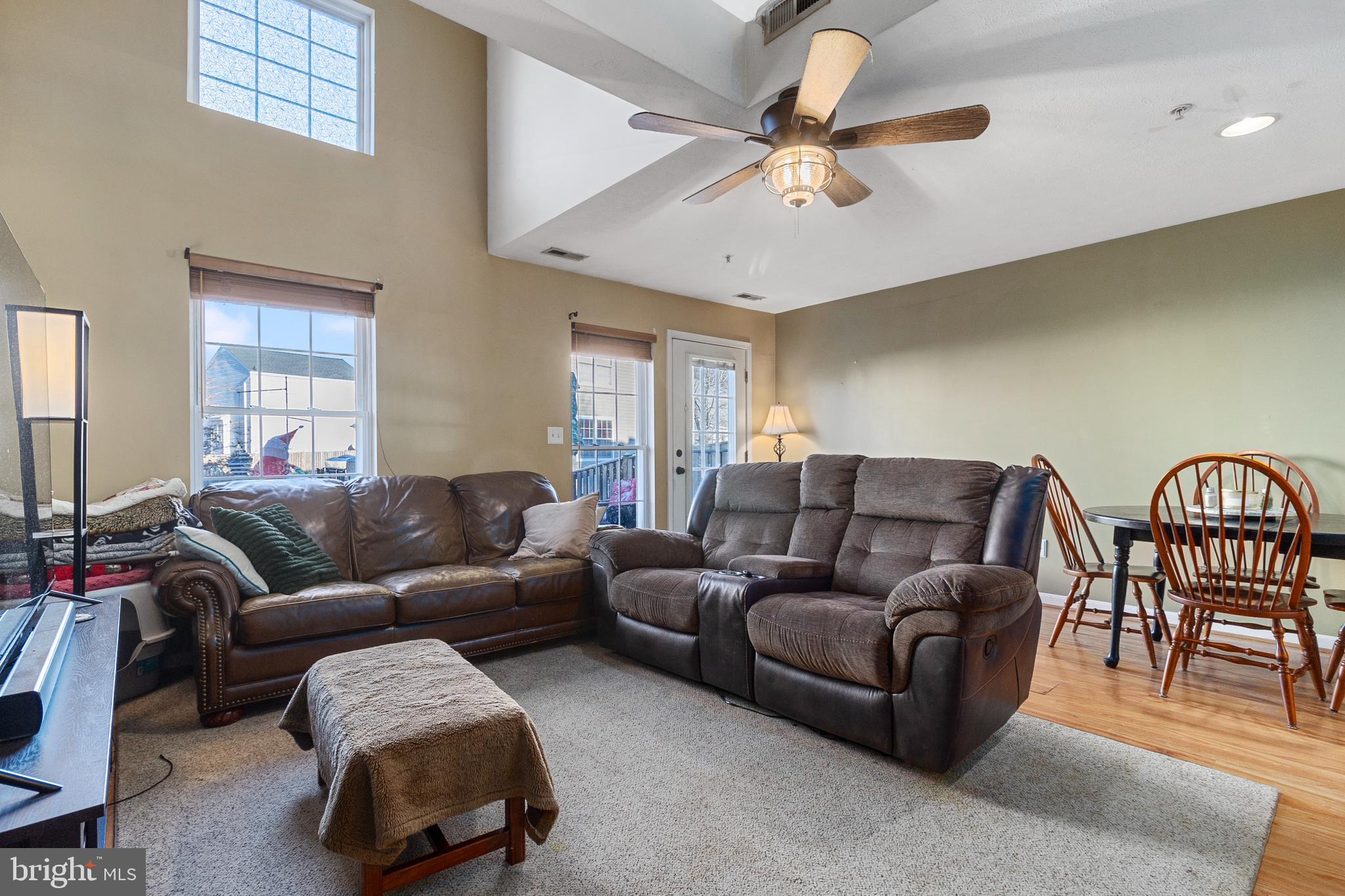 HICKORY HILLS - Residential