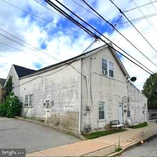 803 FORREST STREET