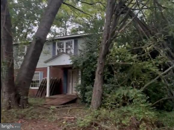 LAWNVALE ESTATES - Residential