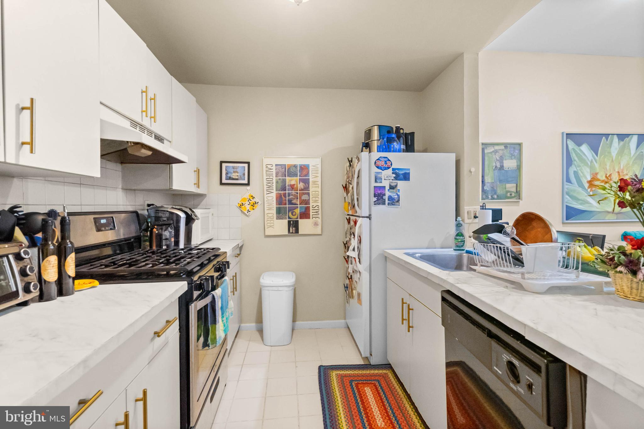 GRADUATE HOSPITAL - Residential Income