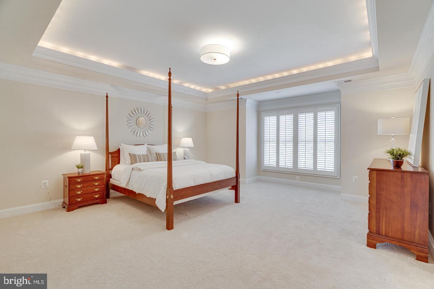 MCLEAN COVE - Residential Lease