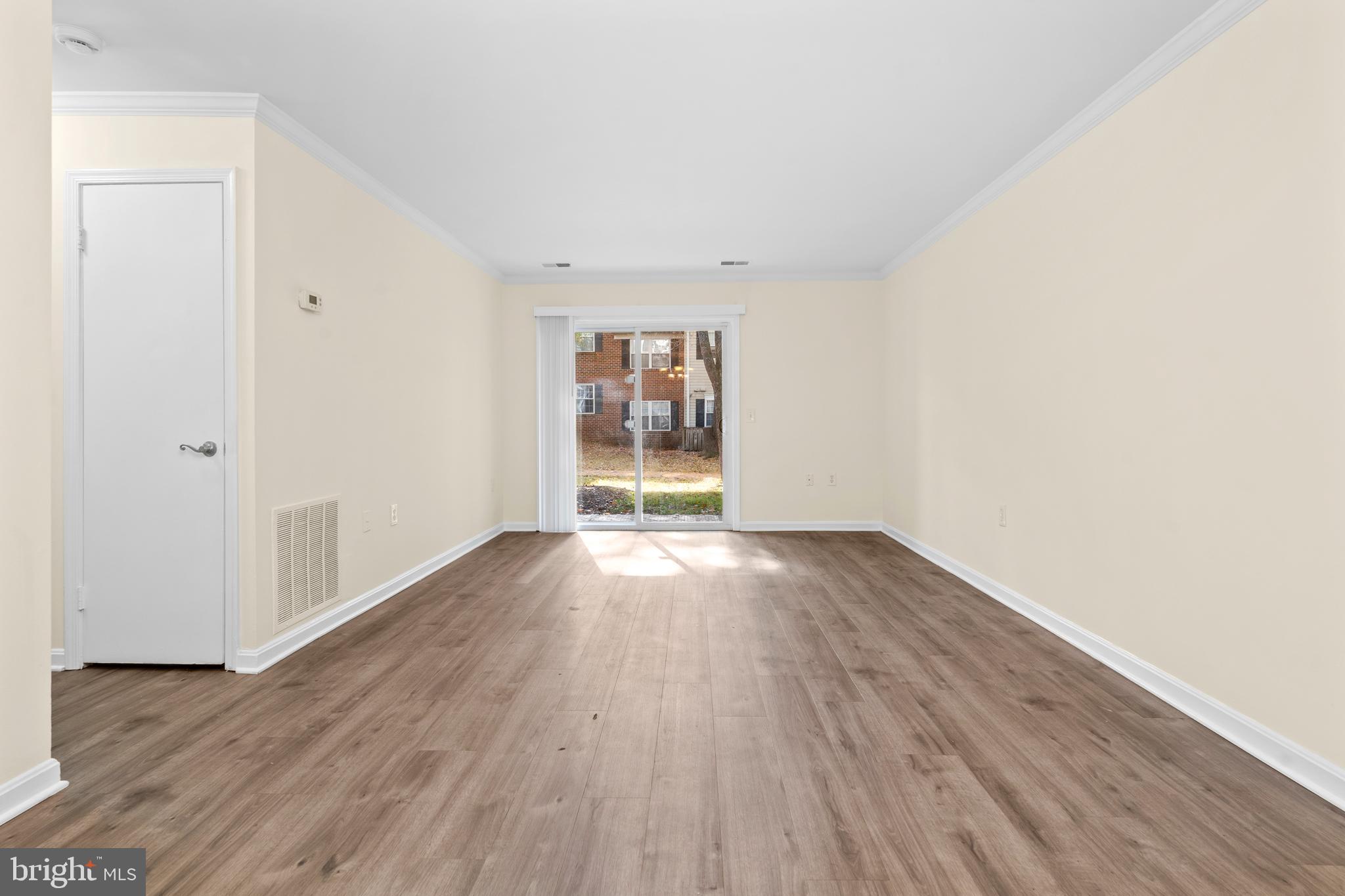 FLOWER HILL - Residential