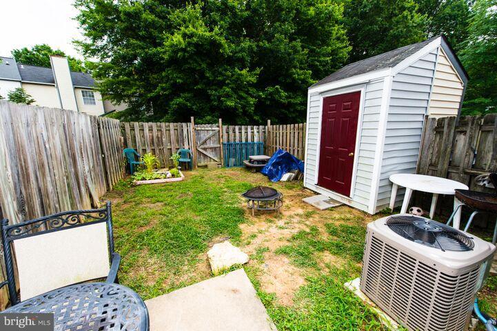 VILLAGES OF SALEM STATION - Residential