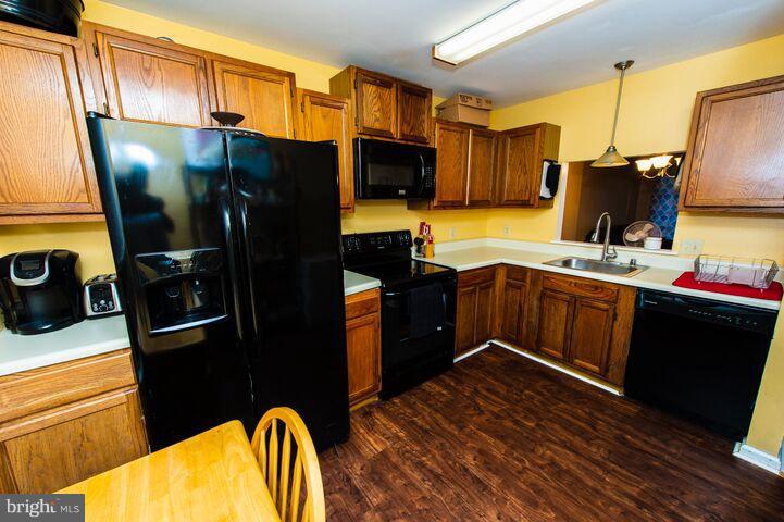 VILLAGES OF SALEM STATION - Residential